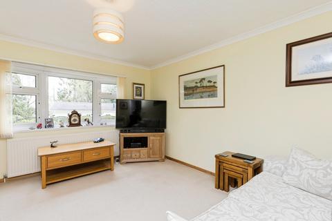 2 bedroom detached house for sale, Raven Close, Turners Hill Park, Turners Hill, Crawley, RH10