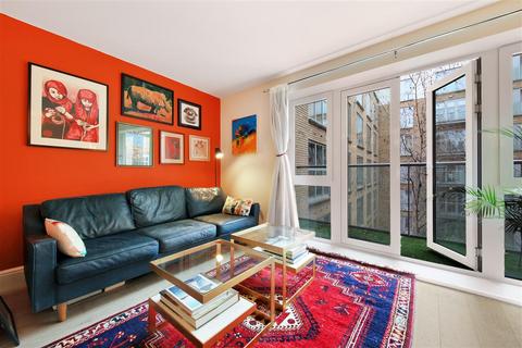 Studio for sale, Lurline Gardens, SW11