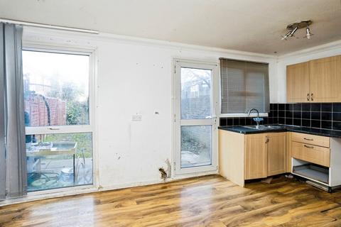 3 bedroom end of terrace house for sale, Mitford Walk, Crawley, West Sussex, RH11