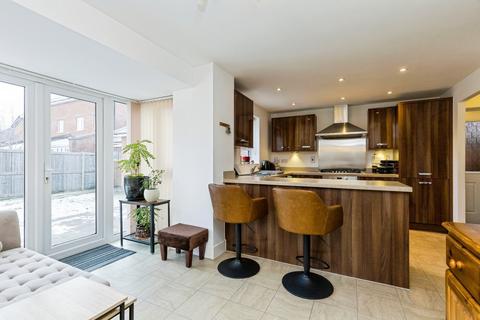 undefined, Wychwood Road, Crawley, West Sussex, RH10