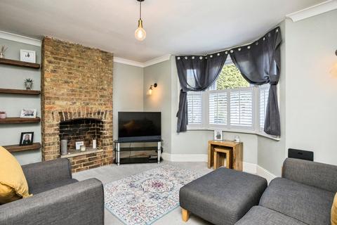 4 bedroom semi-detached house for sale, Kimberley Road, Crawley, West Sussex, RH10
