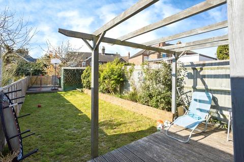 4 bedroom semi-detached house for sale, Kimberley Road, Crawley, West Sussex, RH10
