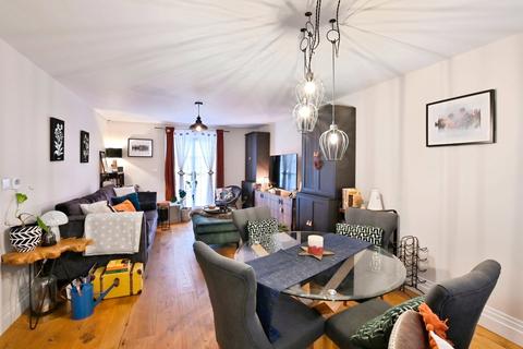 undefined, Kings Drive, Midhurst, West Sussex, GU29
