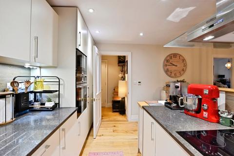 undefined, Kings Drive, Midhurst, West Sussex, GU29