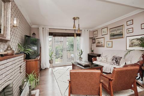 4 bedroom detached house for sale, Coxhill Gardens, River, Kent, CT17