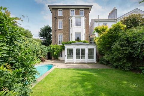 undefined, Cavendish Avenue, St John's Wood NW8