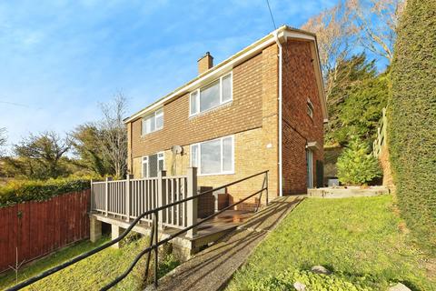 3 bedroom semi-detached house for sale, Templeside, Temple Ewell, Dover, Kent, CT16