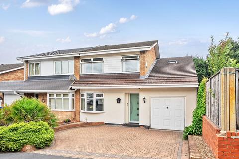 4 bedroom semi-detached house for sale, Packwood Road, Oldbury B69