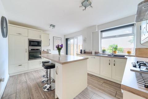 4 bedroom semi-detached house for sale, Packwood Road, Oldbury B69