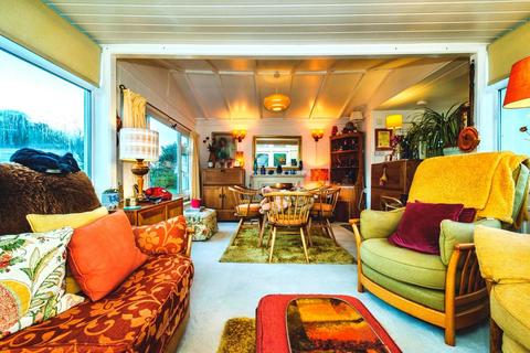 1 bedroom mobile home for sale, Countryside Farm Park, Church Lane, Upper Beeding, West Sussex, BN44