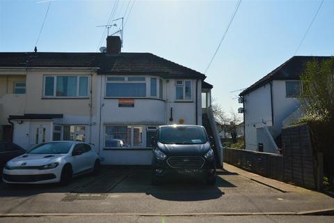undefined, Wiltshire Avenue Slough Berkshire