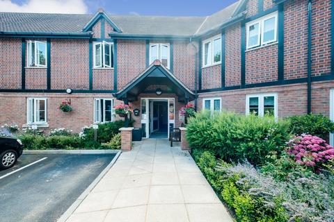1 bedroom flat for sale, Meadowside, Storrington, Pulborough, West Sussex, RH20