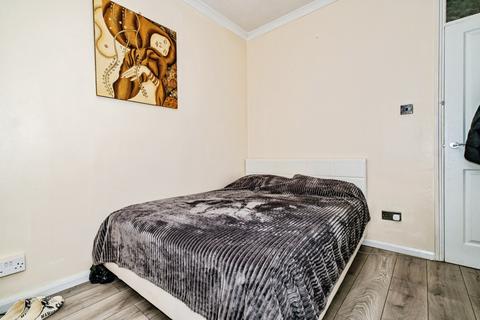 1 bedroom flat for sale, Marine Parade, WORTHING, West Sussex, BN11