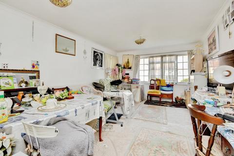 2 bedroom flat for sale, Lamorna Grove, WORTHING, West Sussex, BN14
