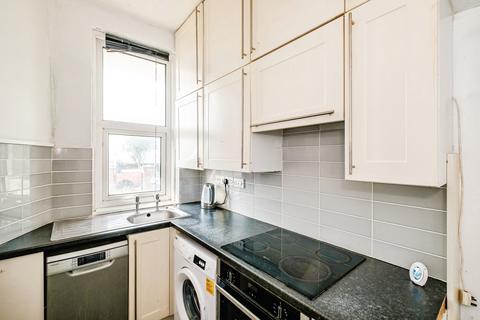 1 bedroom flat for sale, Brighton Road, Worthing, West Sussex, BN11