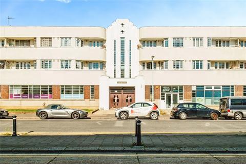 2 bedroom flat for sale, Stoke Abbott Road, Worthing, West Sussex, BN11