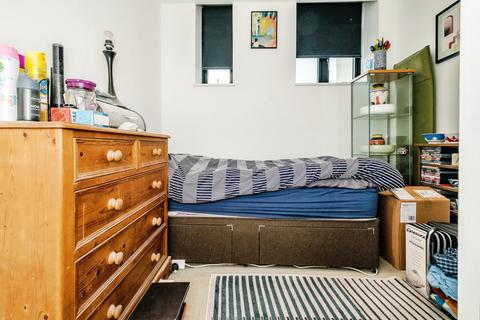 1 bedroom flat for sale, Chapel Road, Worthing, West Sussex, BN11