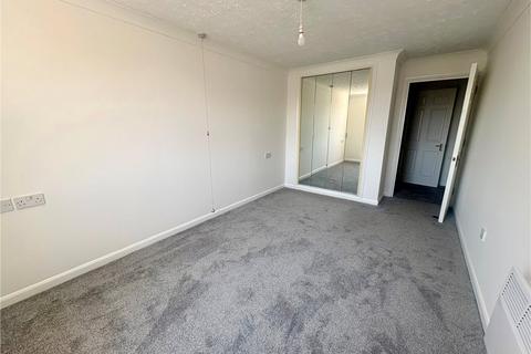 2 bedroom flat for sale, Stockbridge Road, Chichester, West Sussex, PO19