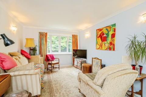 2 bedroom flat for sale, North Walls, CHICHESTER, West Sussex, PO19