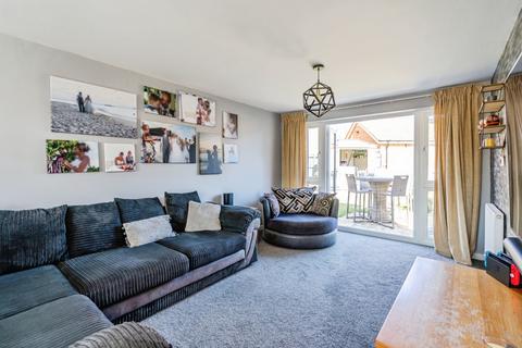 4 bedroom detached house for sale, Hadrian Drive, Westhampnett, Chichester, West Sussex, PO18