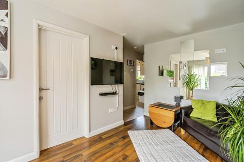 4 bedroom end of terrace house for sale, Charles Avenue, Chichester, West Sussex, PO19