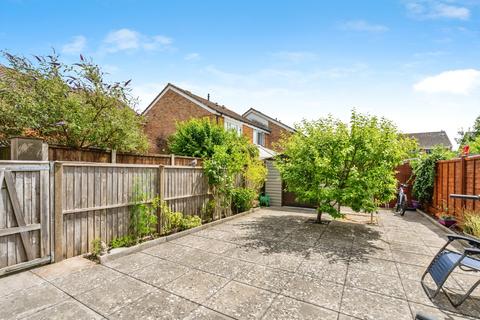 4 bedroom end of terrace house for sale, Charles Avenue, Chichester, West Sussex, PO19