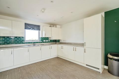 3 bedroom flat for sale, Longacres Way, CHICHESTER, West Sussex, PO20