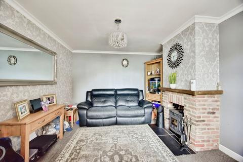 3 bedroom semi-detached house for sale, Willington Street, Maidstone, Kent, ME15