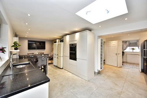 3 bedroom detached house for sale, Brampton Field, Ditton, Aylesford, Kent, ME20