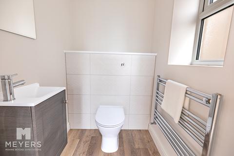 3 bedroom detached house for sale, Poole BH15