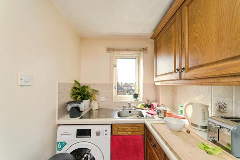 undefined, Broad Oak Close, Eastbourne, East Sussex, BN23