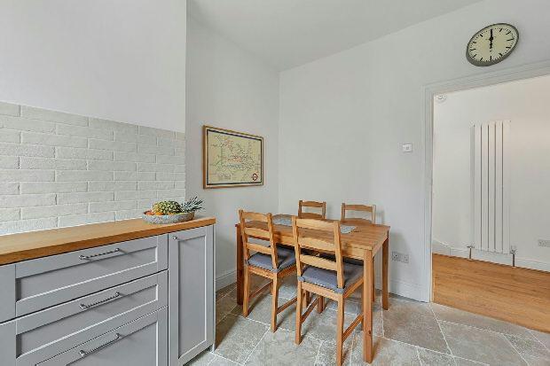 Kitchen Diner.
