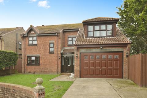 Leonard Road, Greatstone, New Romney, Kent, TN28