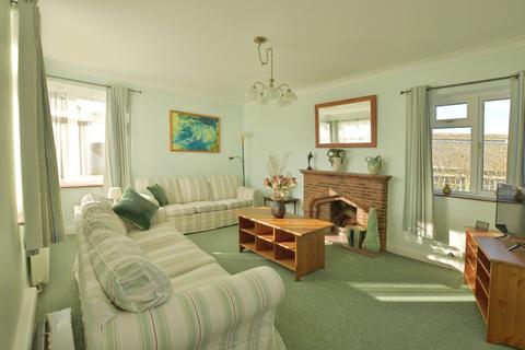 undefined, Seawall, Dymchurch, Romney Marsh, Kent, TN29
