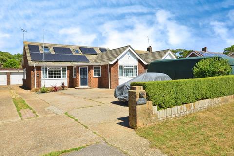 4 bedroom bungalow for sale, Blenheim Road, Littlestone, New Romney, Kent, TN28