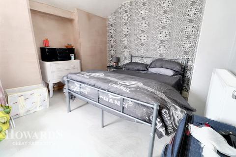 2 bedroom terraced house for sale, Wellington Road, Great Yarmouth