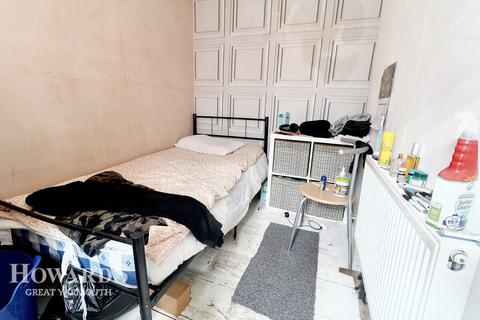 2 bedroom terraced house for sale, Wellington Road, Great Yarmouth