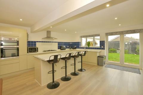 3 bedroom bungalow for sale, Beverley Gardens, Dymchurch, Romney Marsh, Kent, TN29
