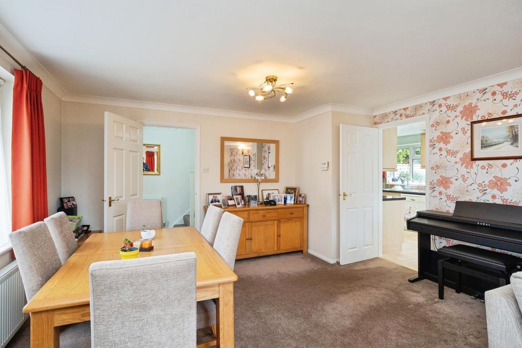Living/Dining Room