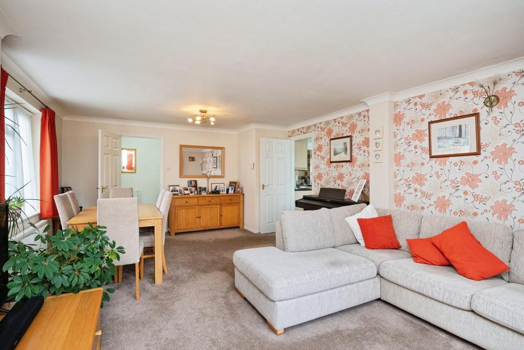 Living/Dining Room