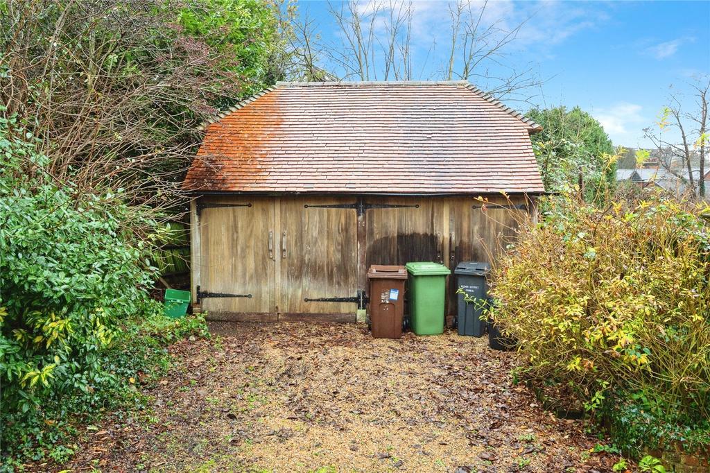 Garage