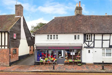 2 bedroom maisonette for sale, High Street, Robertsbridge, East Sussex, TN32