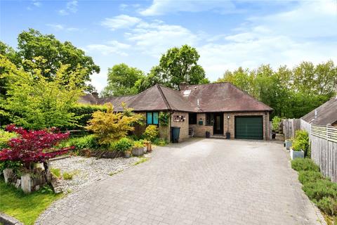 4 bedroom bungalow for sale, Oakland Drive, Robertsbridge, East Sussex, TN32