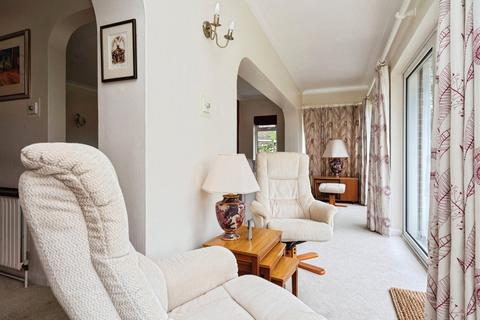2 bedroom bungalow for sale, Hackwood, Robertsbridge, East Sussex, TN32