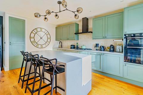 4 bedroom detached house for sale, Wicklands Avenue, BRIGHTON, East Sussex, BN2