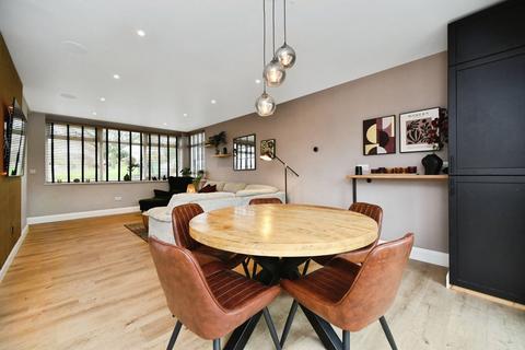 3 bedroom detached house for sale, Hailsham Avenue, BRIGHTON, East Sussex, BN2
