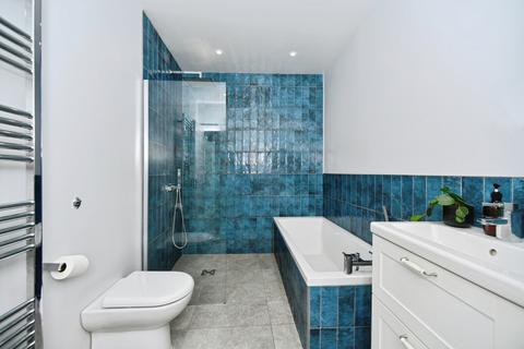 3 bedroom detached house for sale, Hailsham Avenue, BRIGHTON, East Sussex, BN2