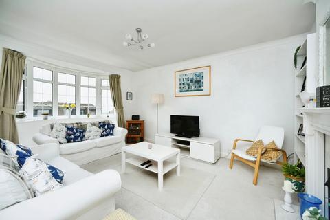 3 bedroom detached house for sale, Rodmell Avenue, Saltdean, Brighton, East Sussex, BN2