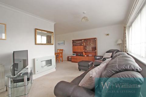 2 bedroom detached bungalow for sale, Footways, Wootton Bridge