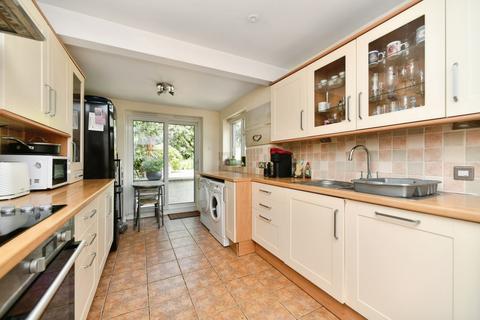 4 bedroom semi-detached house for sale, Oaklands Avenue, Saltdean, Brighton, East Sussex, BN2